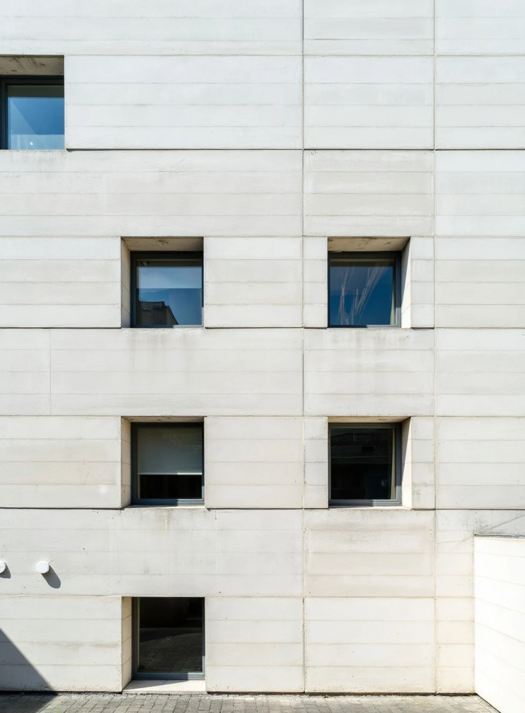 Image from the training dataset for the "Urban Labyrinth" model